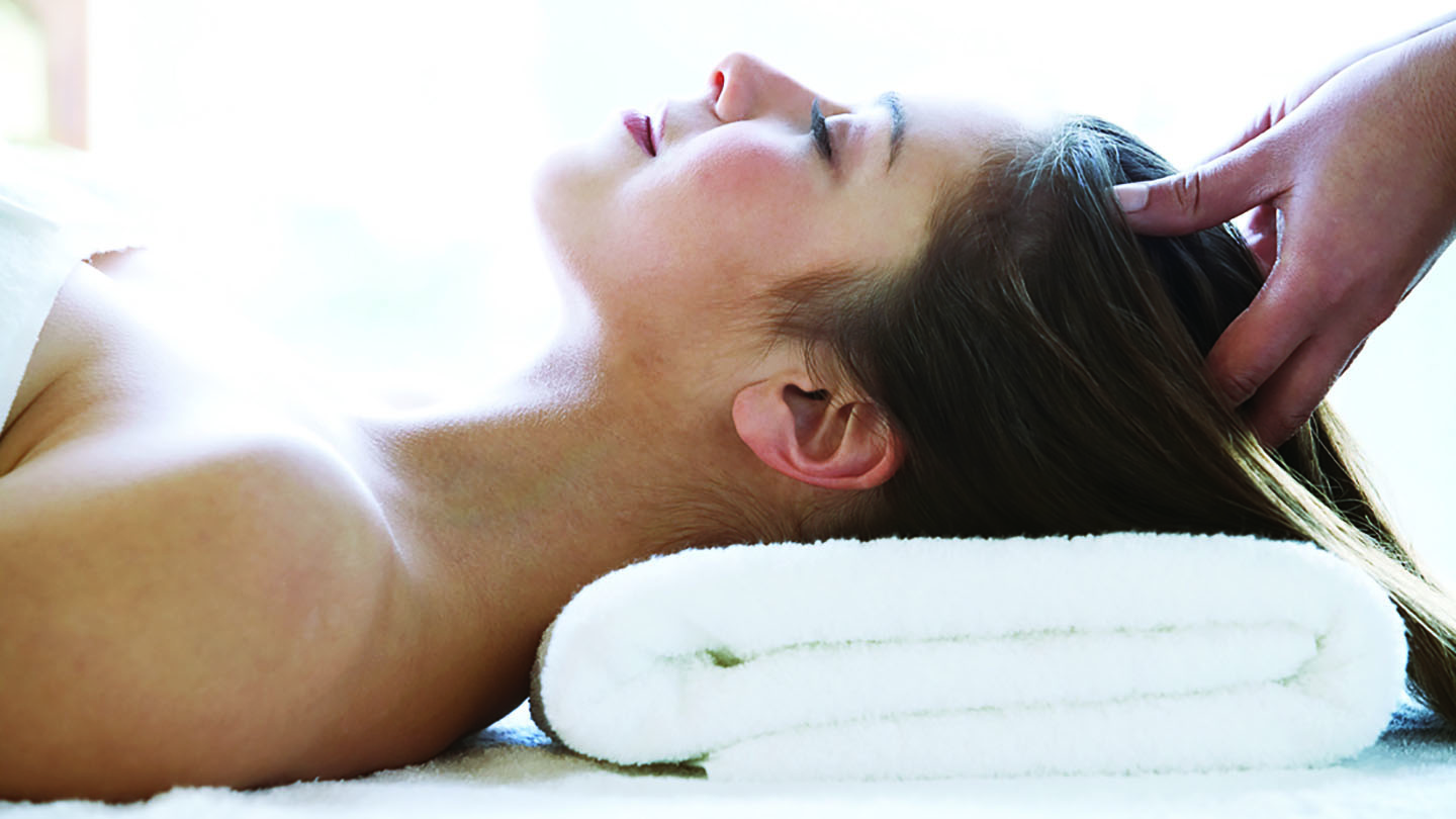 How massage helps you feel relaxed post thumbnail image