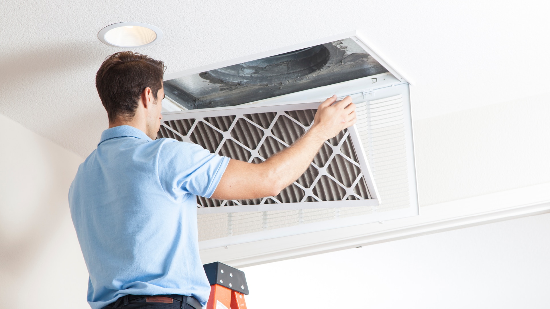 Numerous Advantages of Wall Heat Pump Cleaning post thumbnail image
