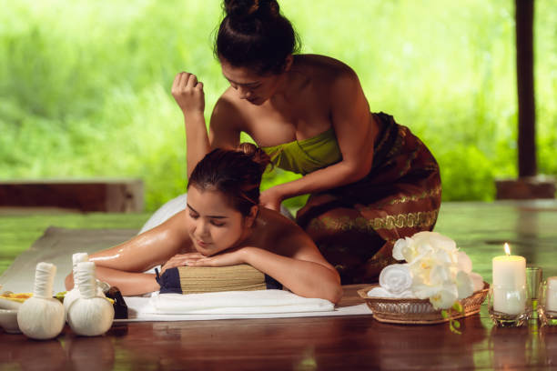 Information on Thai therapeutic massage along with its rewards post thumbnail image