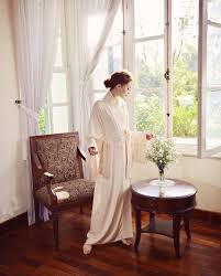 Effortless Chic: Unveiling the Appeal of Silk Robes post thumbnail image